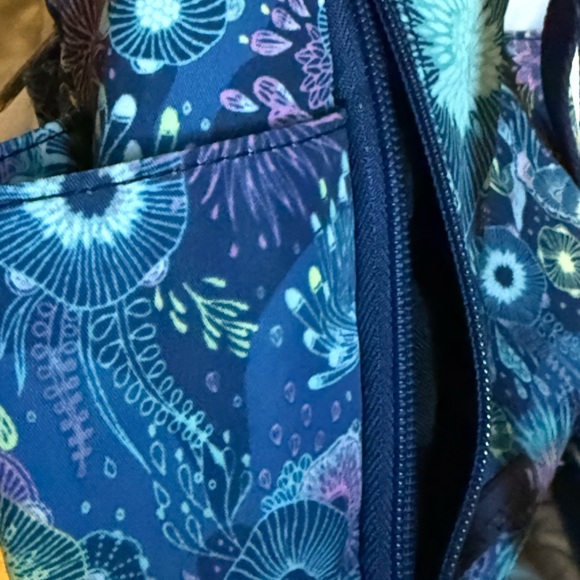 Sakroots Loyola Convertible Backpack - Picture 4 of 9